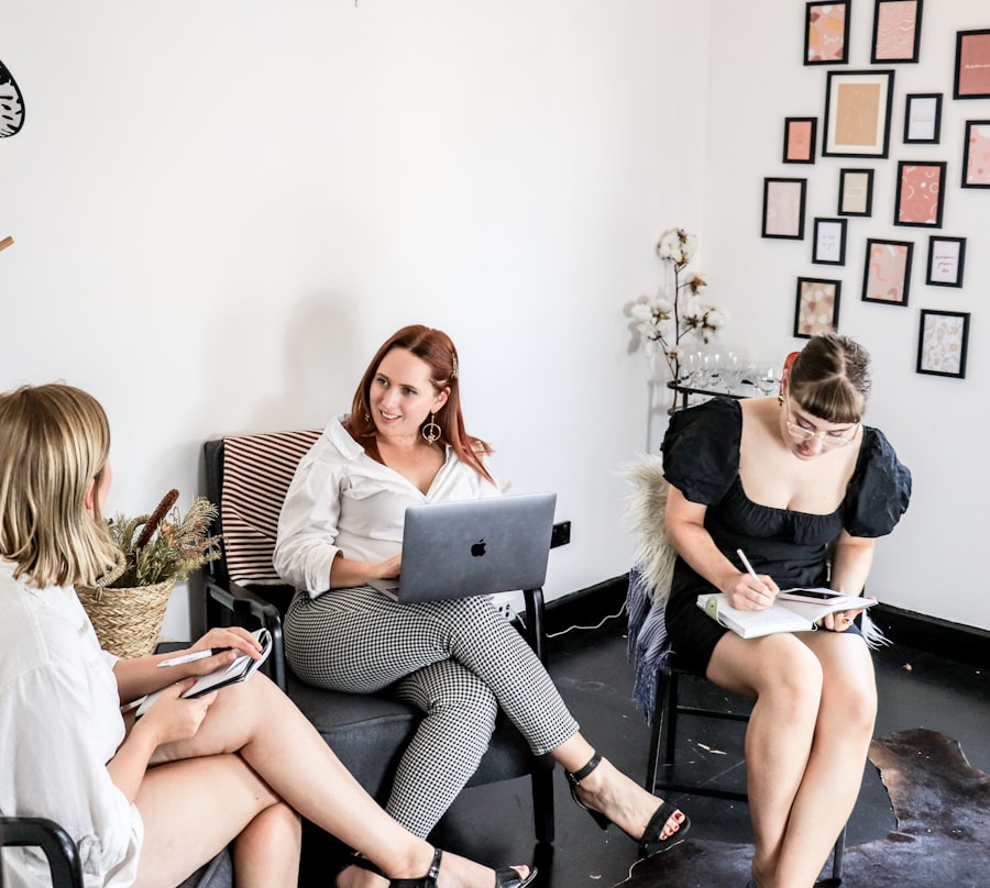 Crowdsourcing kreatywne projekty: Jak wykorzystać mądrość tłumu 2 Crowdsourcing kreatywne projekty: Jak wykorzystać mądrość tłumu